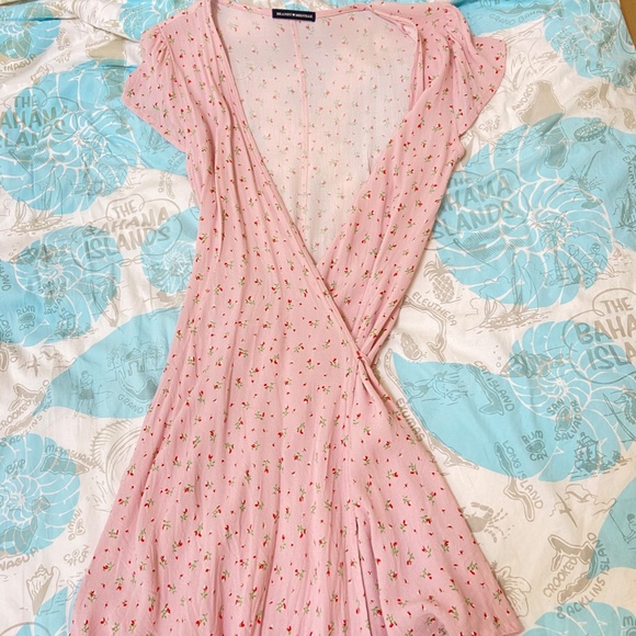 Brandy Melville Pink Floral Robbie Dress - Picture 6 of 7